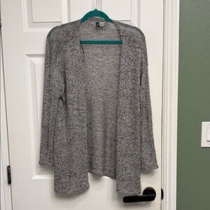 H&M Gray Open-Front Women's Cardigan lightweight